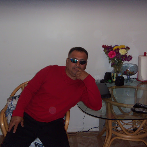 Erick Linares Photo 34