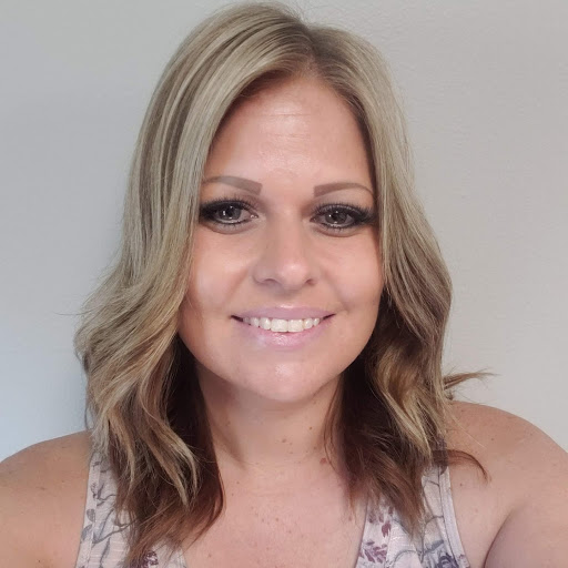 Amber Christensen Photo 34
