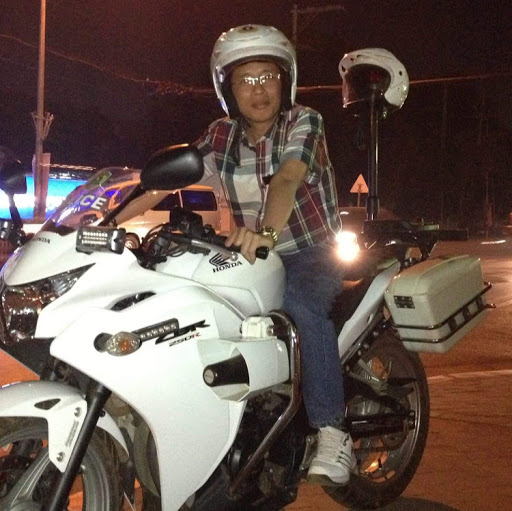 Son Hoang Photo 4