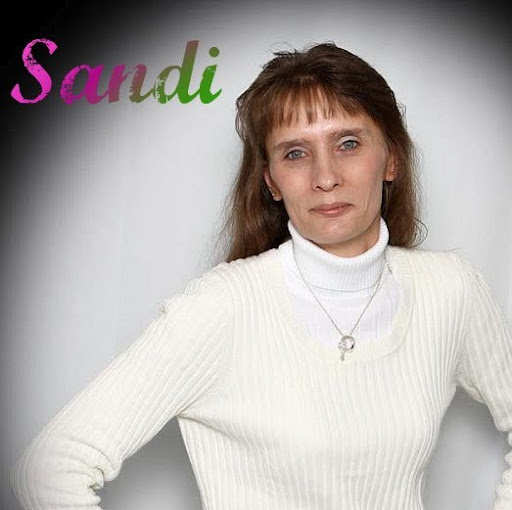 Sandra Hopkins Photo 28