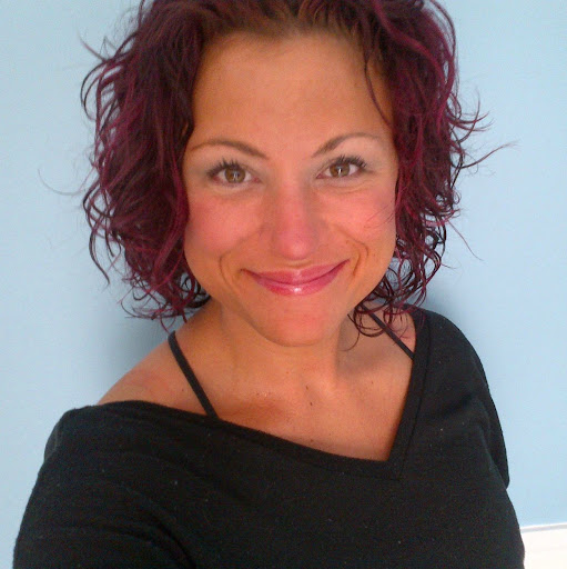 Rebecca Foster Photo 28