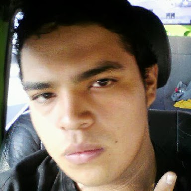 Uriel Varela Photo 6