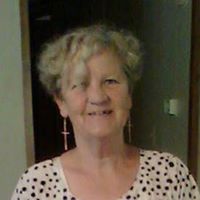 Suzanne Clemons Photo 4