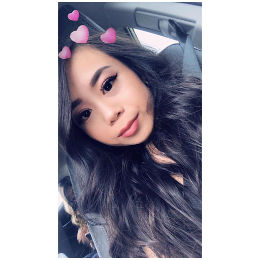 Linda Tran Photo 42