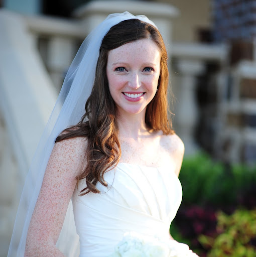Kelly Ingram Photo 31