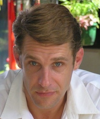 Douglas Houston Photo 5