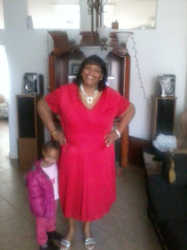 Stephanie Goins Photo 39