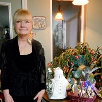Linda Woody Photo 12