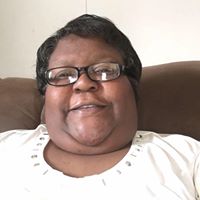 Alicia Hines Photo 28