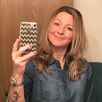 Nikki Hansen Photo 31