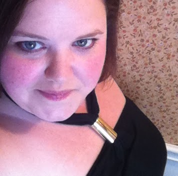 Shannon Thompson Photo 8