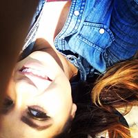 Anna Vargas Photo 10