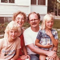 Christine Knight Photo 44