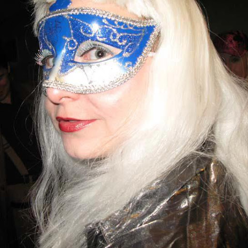 Jenny Langley Photo 31