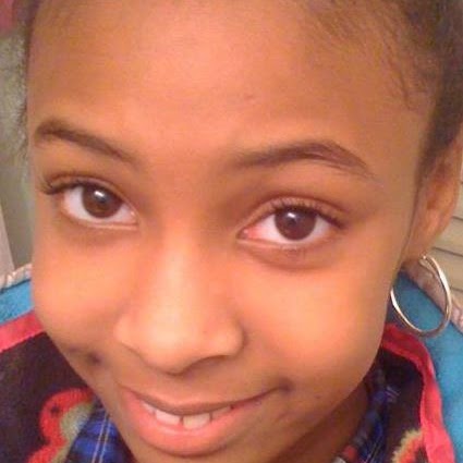 Brianna Lowe Photo 13