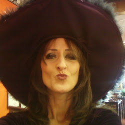Stephanie England Photo 35