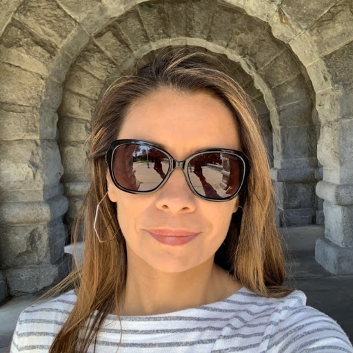 Christina Moreno Photo 19