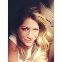 Andrea Ryan Photo 24