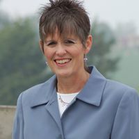 Debby Roth Photo 11