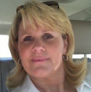 Julie Whitney Photo 29