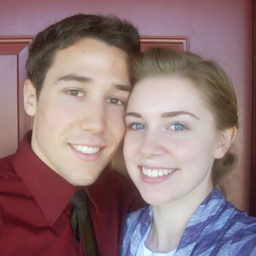 Sarah Berry Photo 7