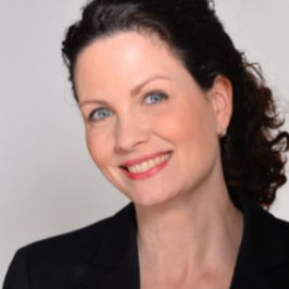 Lisa Lang Photo 3