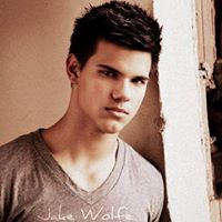 Jake Wolfe Photo 24