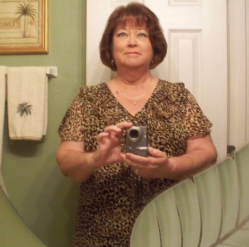 Paula Rogers Photo 35