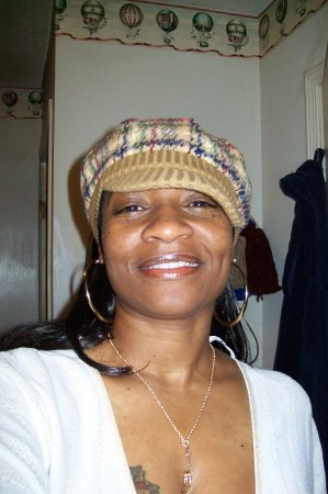 Casandra Hall Photo 18