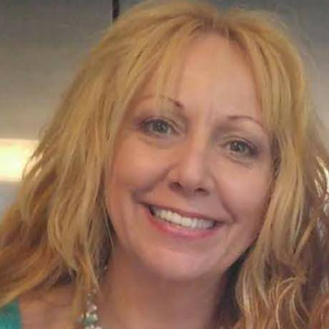 Anna Maddox Photo 30