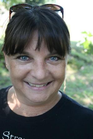 Christine Cook Photo 49
