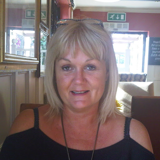 Karen Howe Photo 50