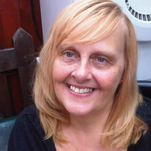 Julie Rankin Photo 33