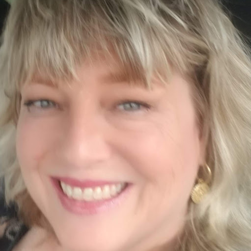 Terri Dalton Photo 27