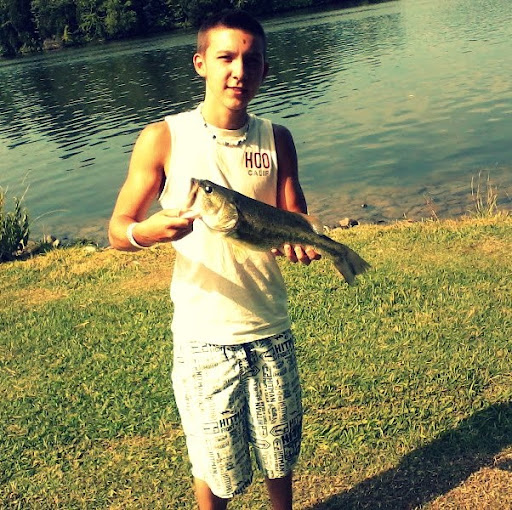 Zack Sharp Photo 19
