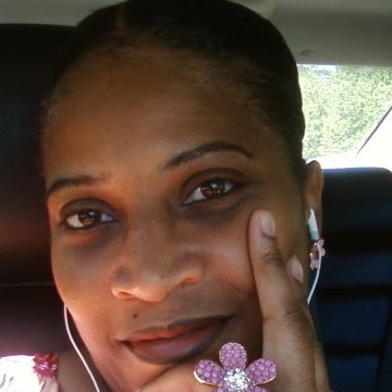 Janice Coleman Photo 28