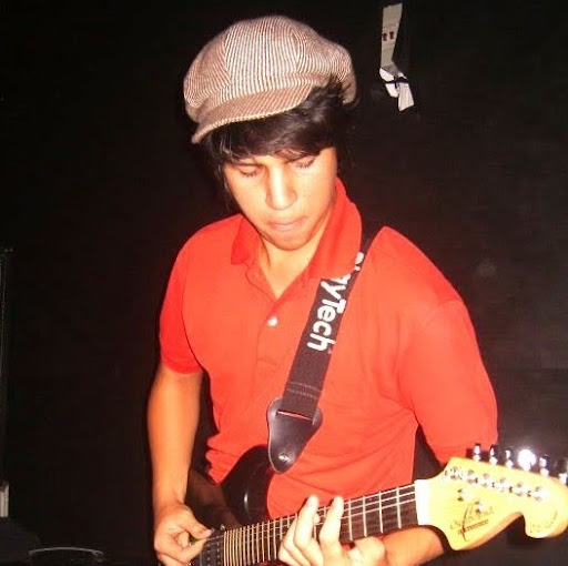 Rodolfo Santos Photo 17