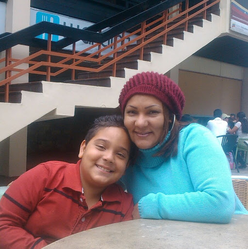 Julia Contreras Photo 30