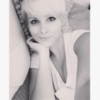 Nina Fritsch Photo 4