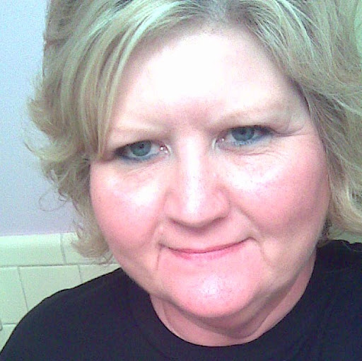 Vicki Allen Photo 33