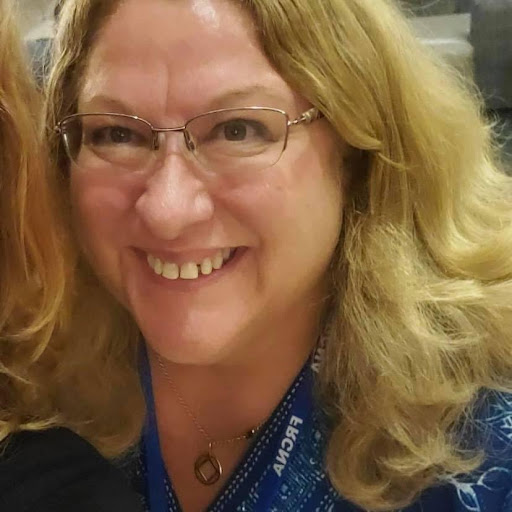Sandra Hall Photo 35