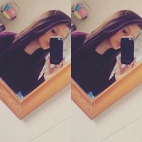 Emily Matthews Photo 27