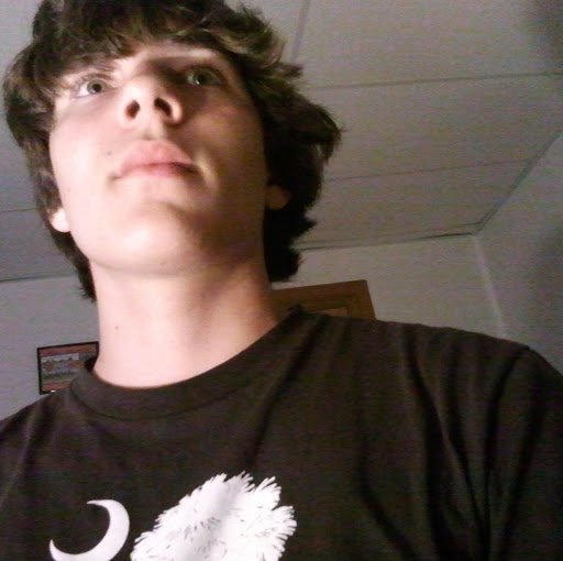 Dylan Brown Photo 18