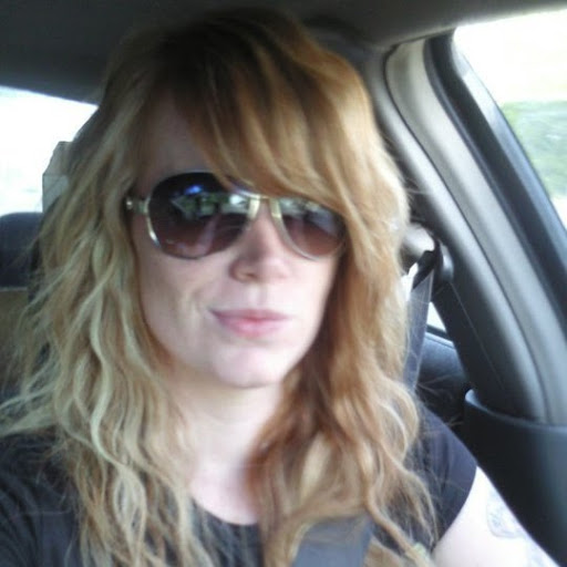 Kristin Cochran Photo 27