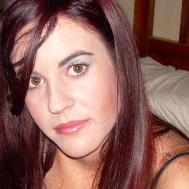 Tanya Ellis Photo 28