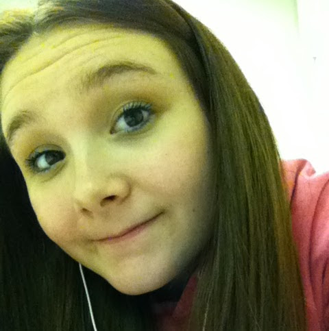 Rebecca Dodd Photo 7