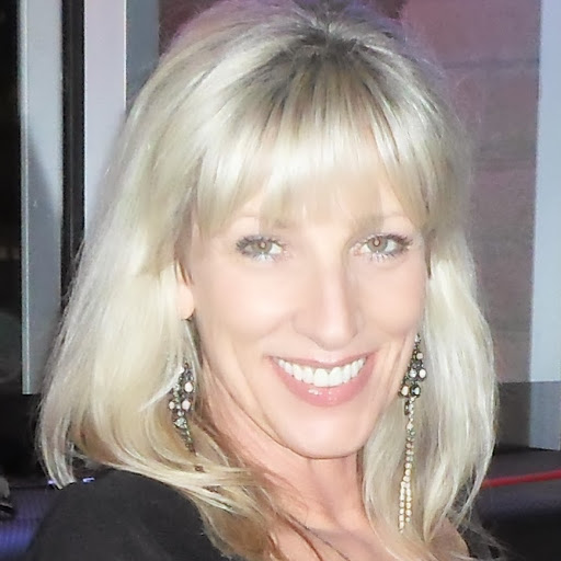 Cynthia Gustafson Photo 9
