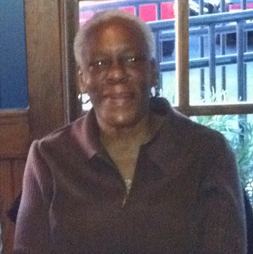 Carolyn Gee Photo 36
