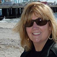 Jeanne Taylor Photo 10