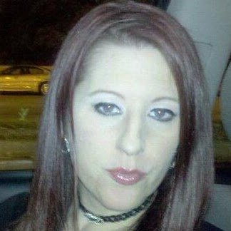 Julie Lester Photo 32